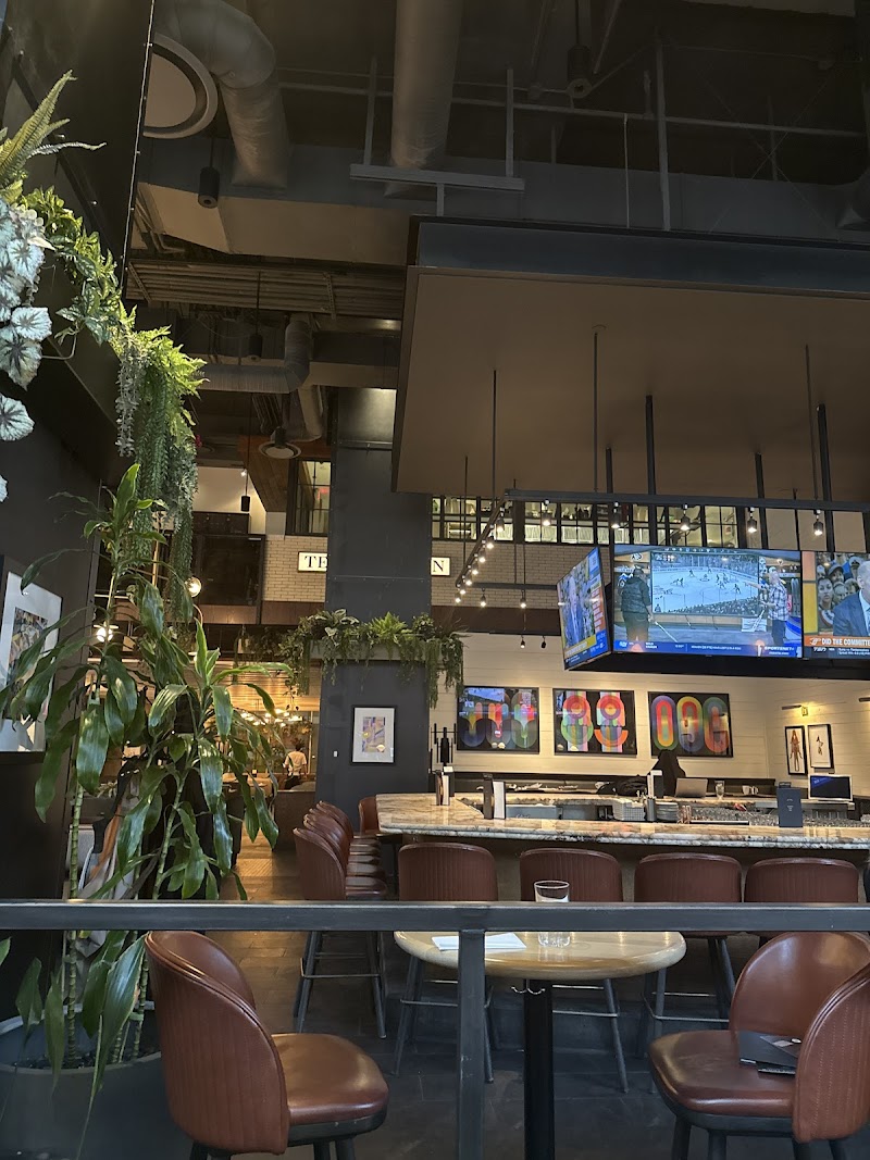 Earls Kitchen + Bar