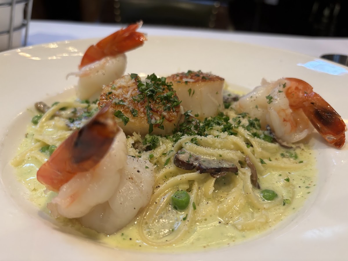 Joe Fortes Seafood & Chop House — Restaurant